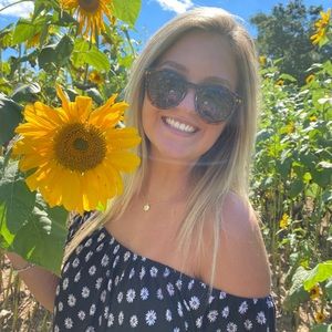 Meet your Posher, Karly